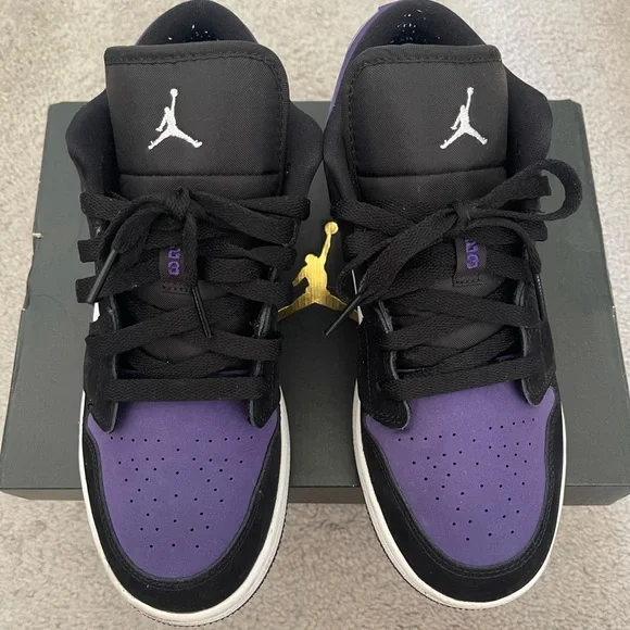 Air jordan low - Picture 1 of 5